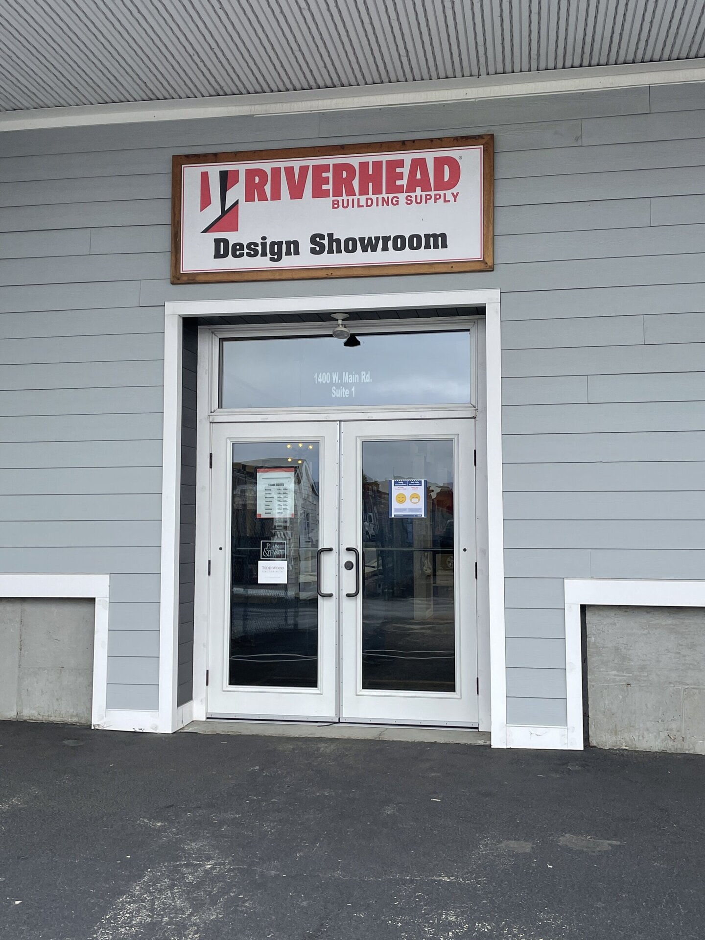 middletown rhode island window and door showroom window replacement kitchen bath showroom