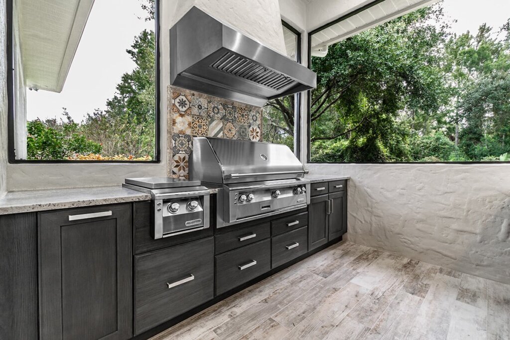 black outdoor kitchens