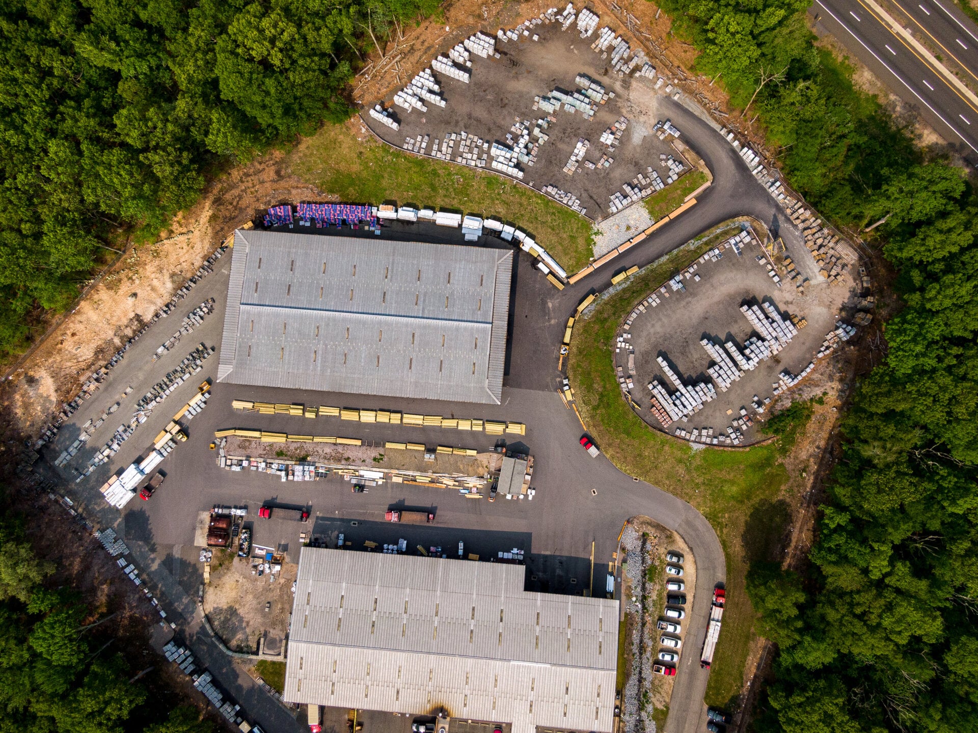 Niantic Connecticut Masonry Supply Store aggregates natural stone
